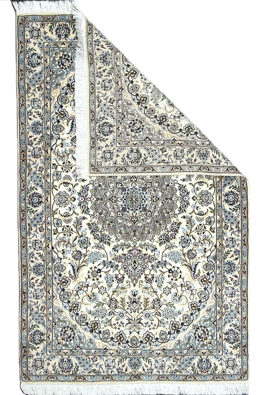 handgeknupfter-nain-9-la-teppich-215x134-cm-in-blau-creme-1 Handgeknüpfter Nain Perserteppich, 213 × 133 cm, Wolle & Seide