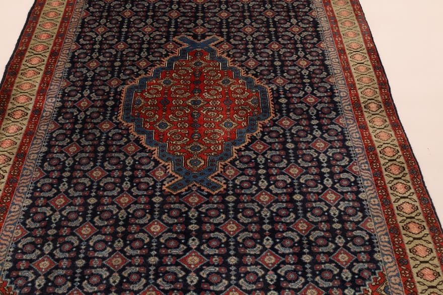 Handgeknüpfter Perserteppich 200 × 134 cm