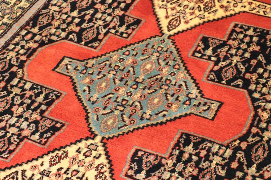 Handgeknüpfter Perserteppich 203 × 126 cm