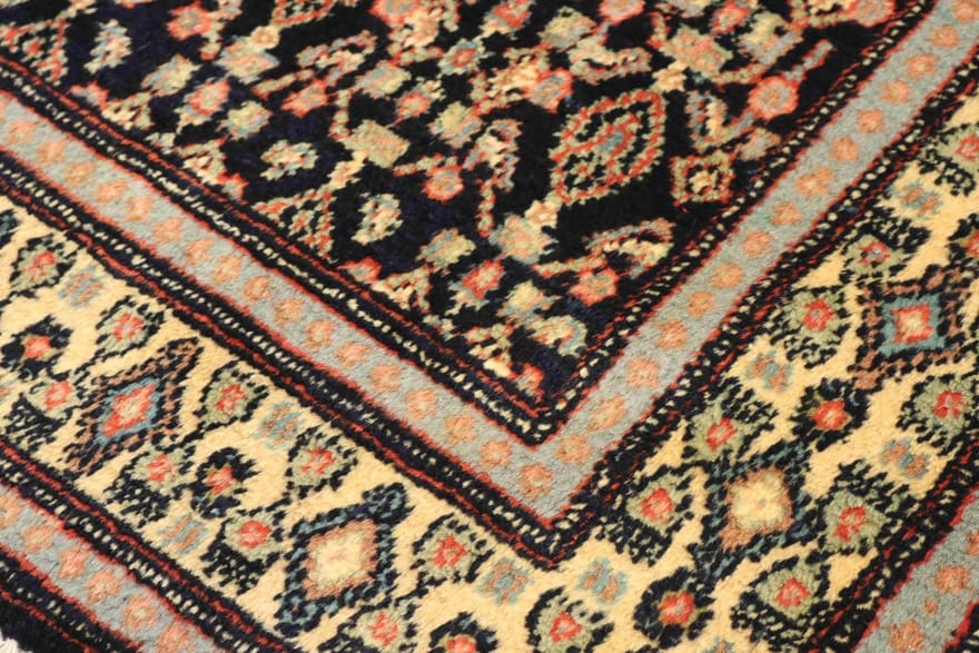 Handgeknüpfter Perserteppich 203 × 126 cm