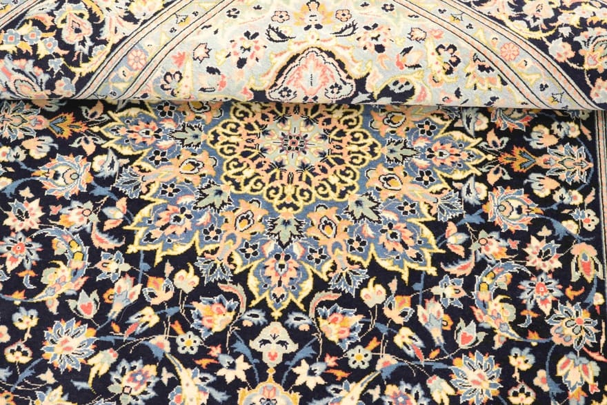 Antiker Kashan Perserteppich aus Iran, 215 × 137 cm