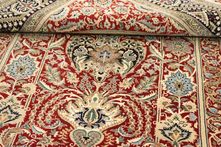 ghom-teppich-202x137-cm-seide-handgeknupft-luxus-orientteppich-5 Ghom Perserteppich aus Iran, 200 × 136 cm