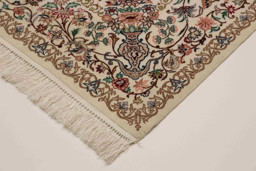 Handgeknüpfter Isfahan Perserteppich 202 × 123 cm