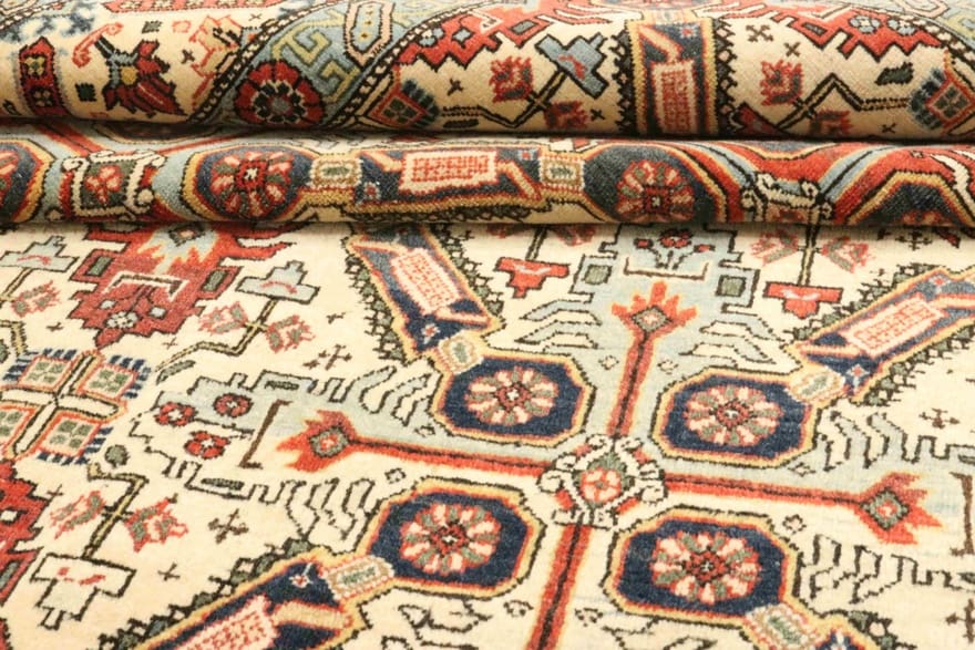 ghom-antik-teppich-206x141-cm-hochwertige-seide-handgeknupft-5 Ghom Perserteppich antik, 204 × 140 cm, Wolle