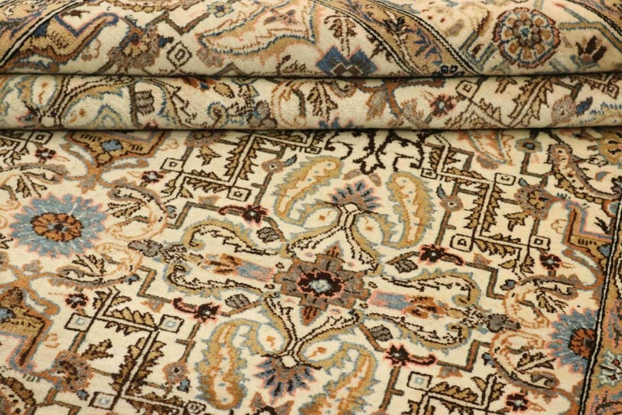 kerman-teppich-214x137-cm-hochwertig-handgeknupft-perserteppich-5 Kerman Perserteppich antik, 212 × 136 cm, Wolle