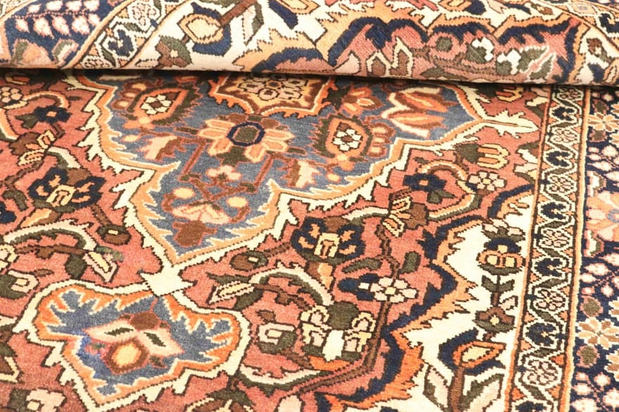 Handgeknüpfter Bakhtiari Perserteppich 220 × 137 cm