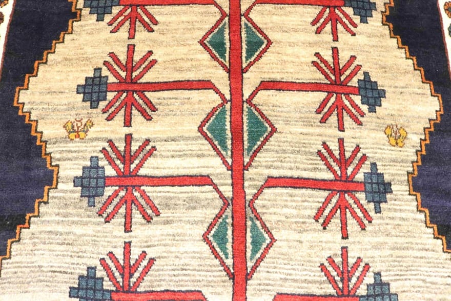 Handgeknüpfter Qashqai Perserteppich 197 × 122 cm