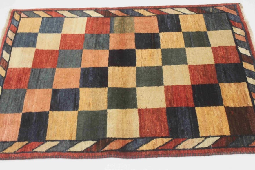 Qashqai Perserteppich aus Iran, 140 × 102 cm
