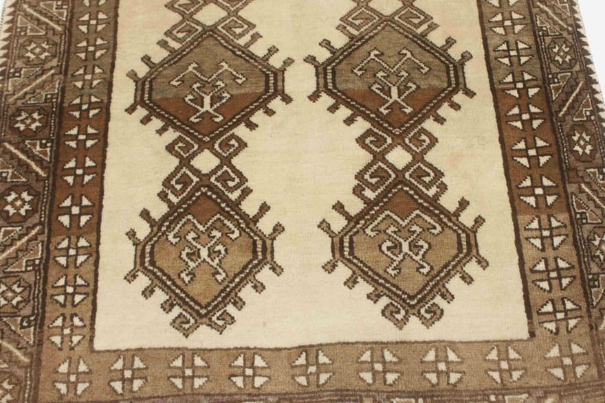 Qashqai Perserteppich aus Iran, 255 × 128 cm