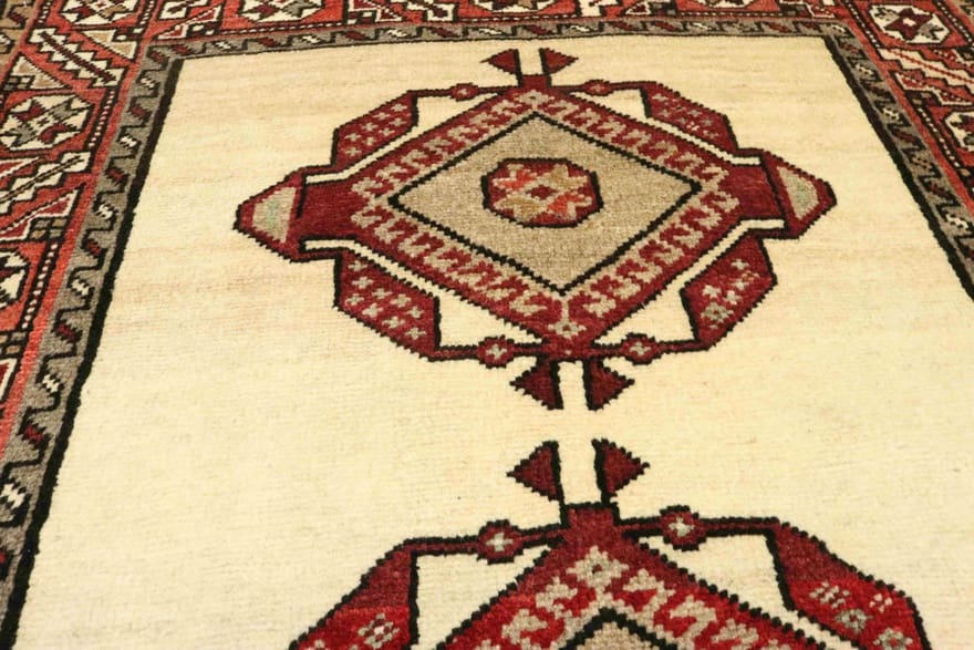 Handgeknüpfter Qashqai Perserteppich 194 × 104 cm