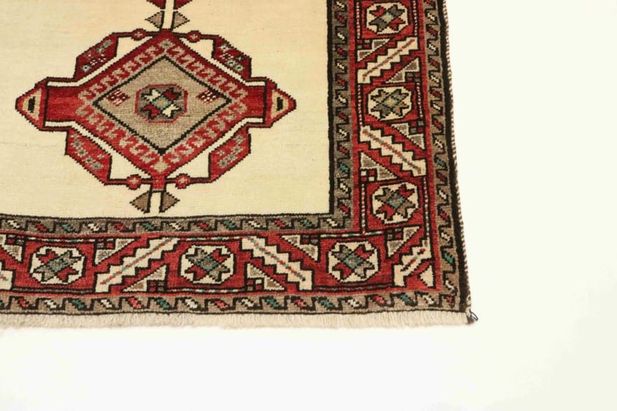 Handgeknüpfter Qashqai Perserteppich 194 × 104 cm