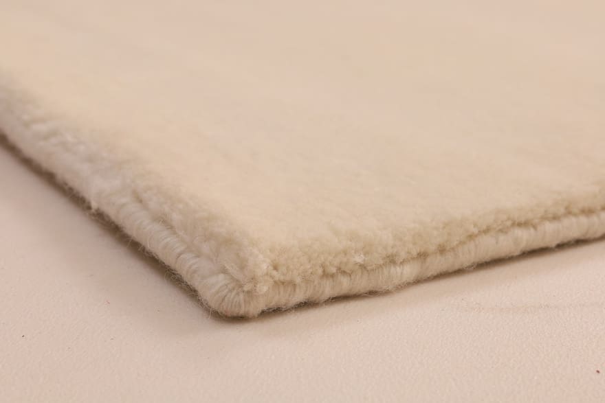 Handgewebter Loribaft Orientteppich, 250 × 236 cm, Wolle