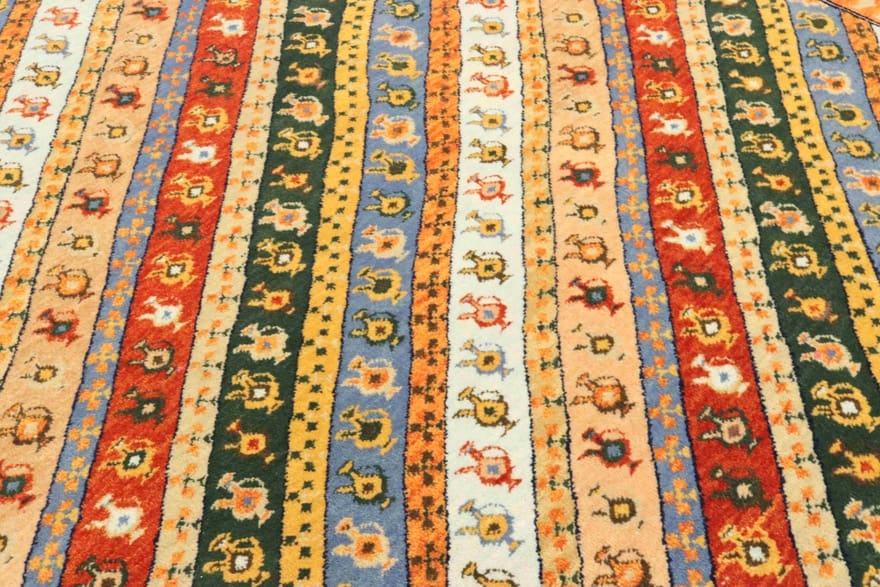 Handgeknüpfter Loribaft Orientteppich 193 × 140 cm