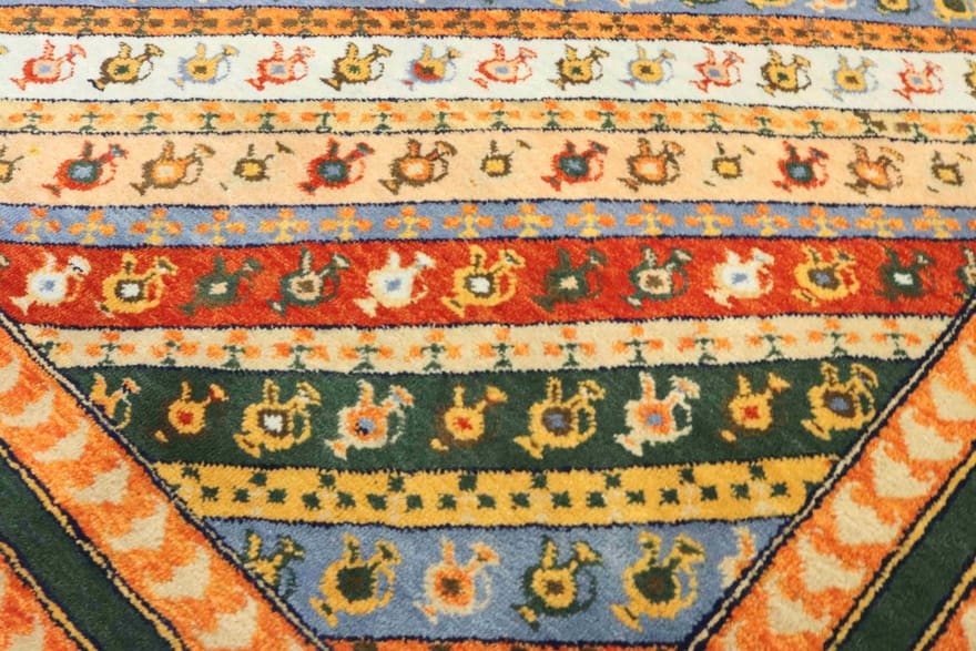Handgeknüpfter Loribaft Orientteppich 193 × 140 cm