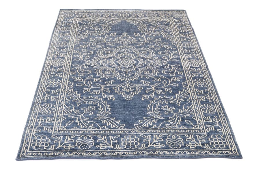 Orientteppich aus Indien, 235 × 164 cm
