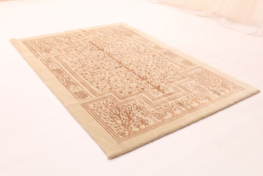 Handgeknüpfter Orientteppich 239 × 168 cm