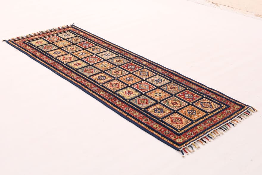 Orientteppich 242 × 82 cm aus Wolle, handgeknüpft