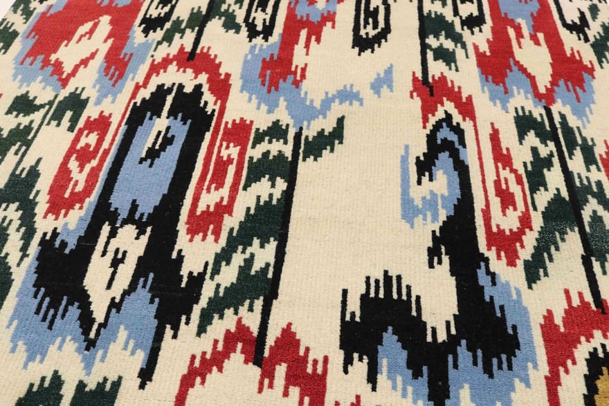 Handgeknüpfter Orientteppich 239 × 170 cm
