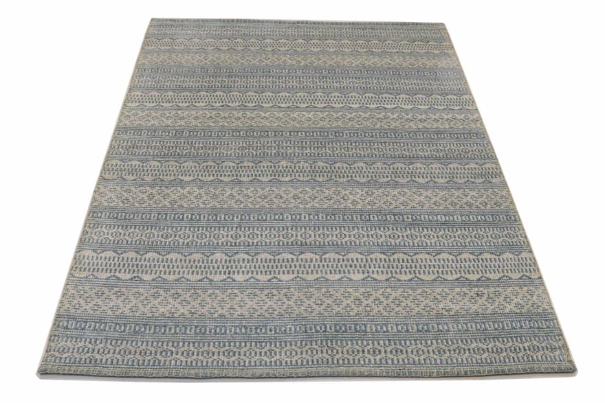 Orientteppich aus Indien, 234 × 162 cm