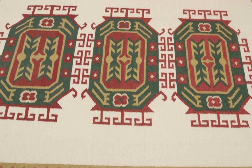 Handgewebter Kelim 311 × 245 cm