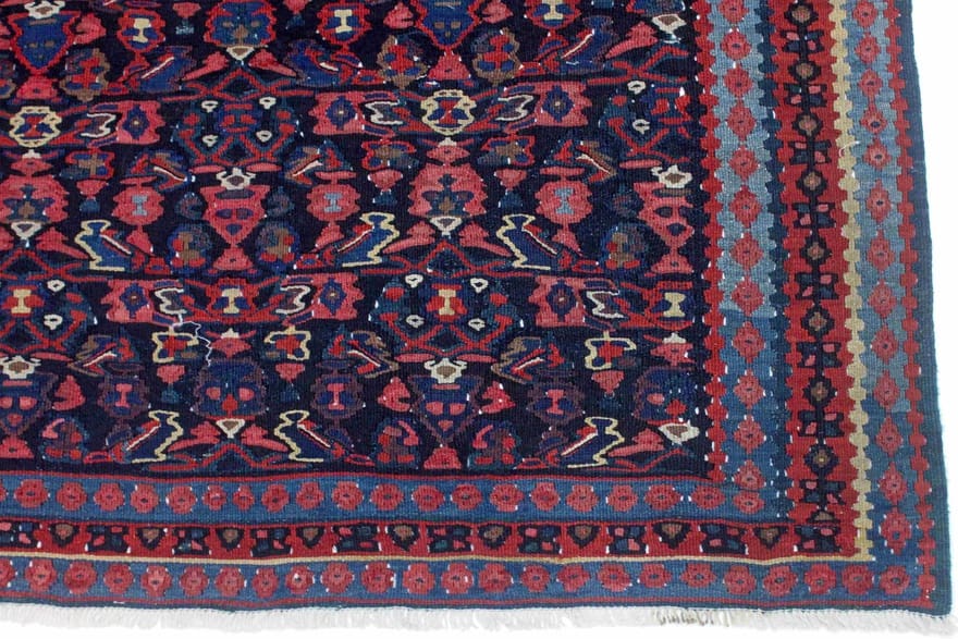 Antiker Kelim Perserteppich aus Iran, 180 × 112 cm