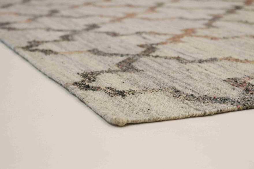 orientteppich-kelim-227x163-cm-tradition-aus-iran-handgewebt-3 Handgewebter Kelim, 225 × 162 cm, Wolle