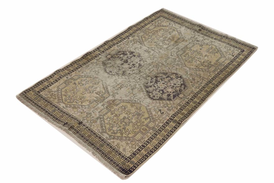 Antiker Kelim Perserteppich aus Iran, 188 × 121 cm
