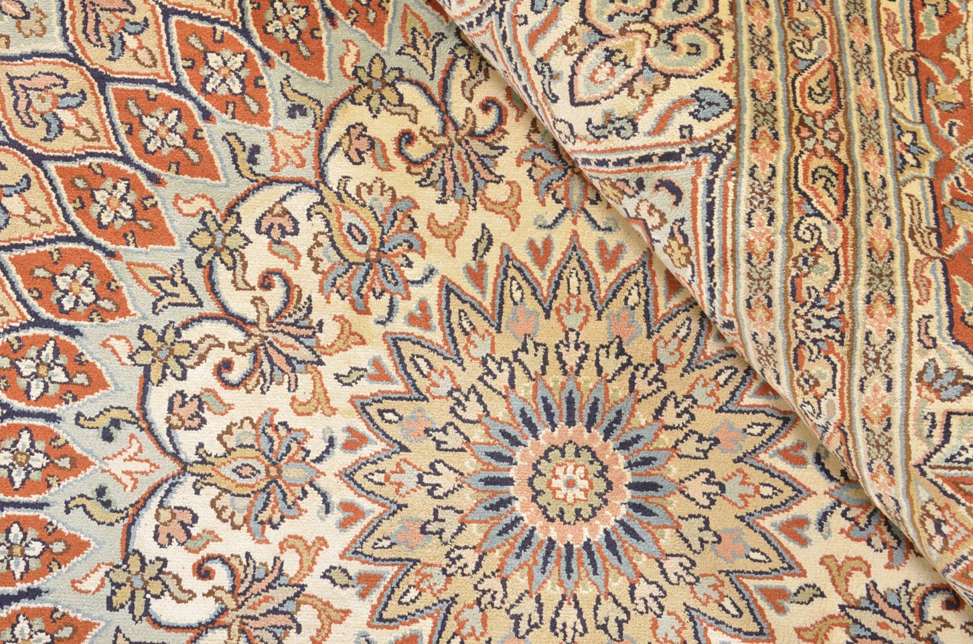 Handgeknüpfter Kashmir Orientteppich 193 × 285 cm
