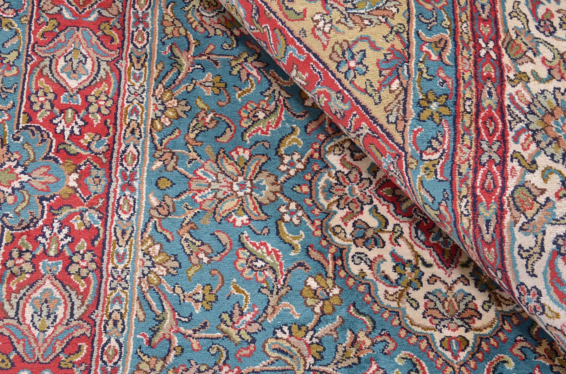 Kashmir Orientteppich 123 × 186 cm aus Seide, handgeknüpft