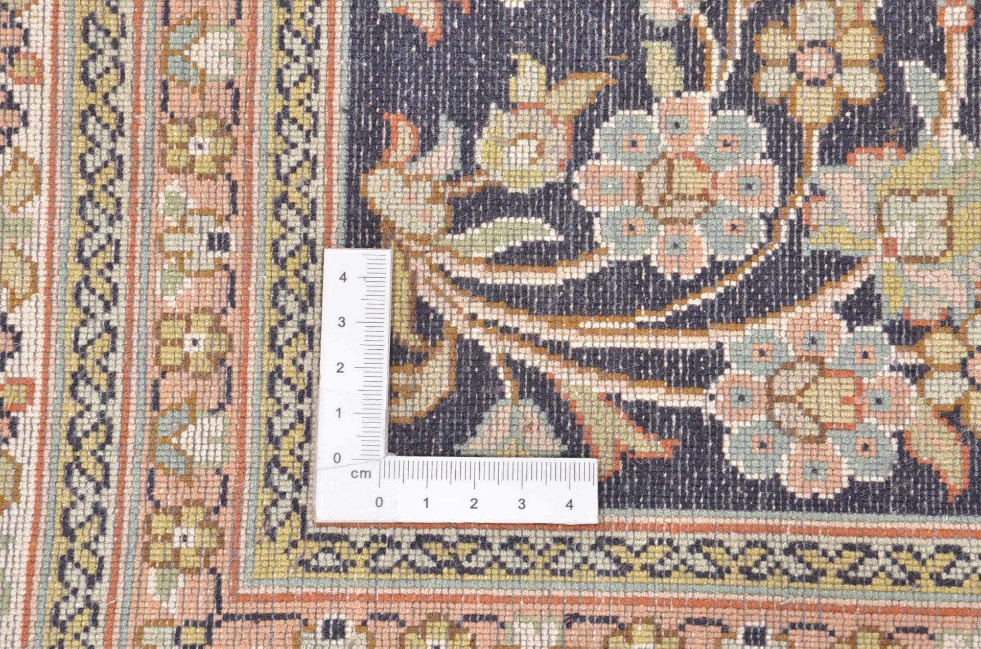 kashmirseide-teppich-124-x-185-cm-persisches-muster-handgeknupft-2 Handgeknüpfter Kashmir Orientteppich, 124 × 185 cm, Wolle & Seide