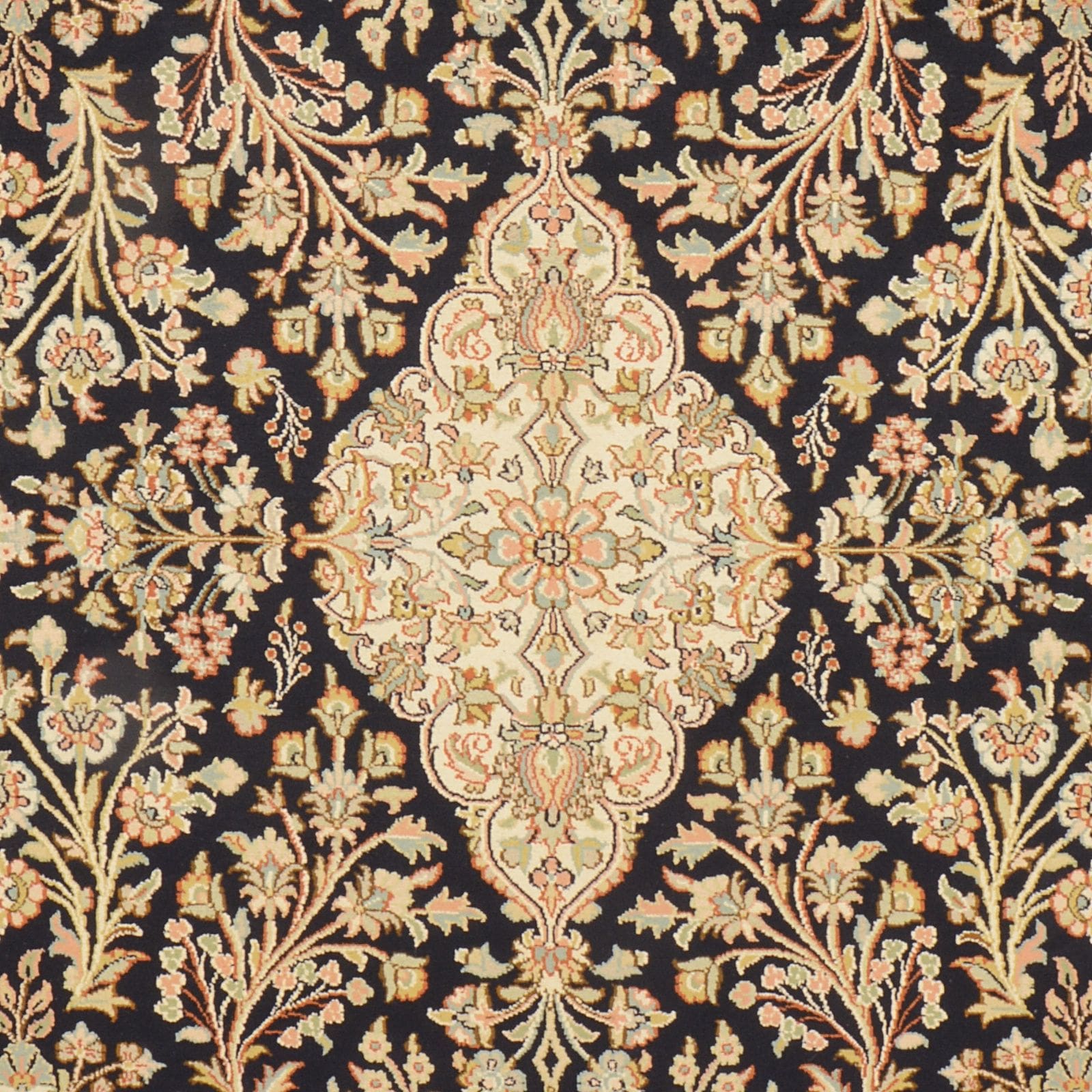 Handgeknüpfter Kashmir Orientteppich 125 × 186 cm
