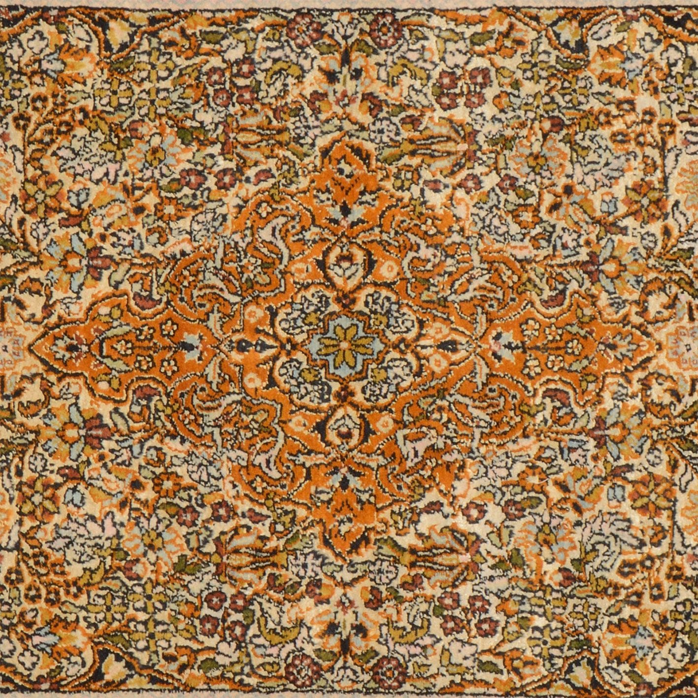 eleganter-kashmirseide-orientteppich-92-x-153cm-handgeknupft-3 Handgeknüpfter Kashmir Orientteppich 92 × 153 cm
