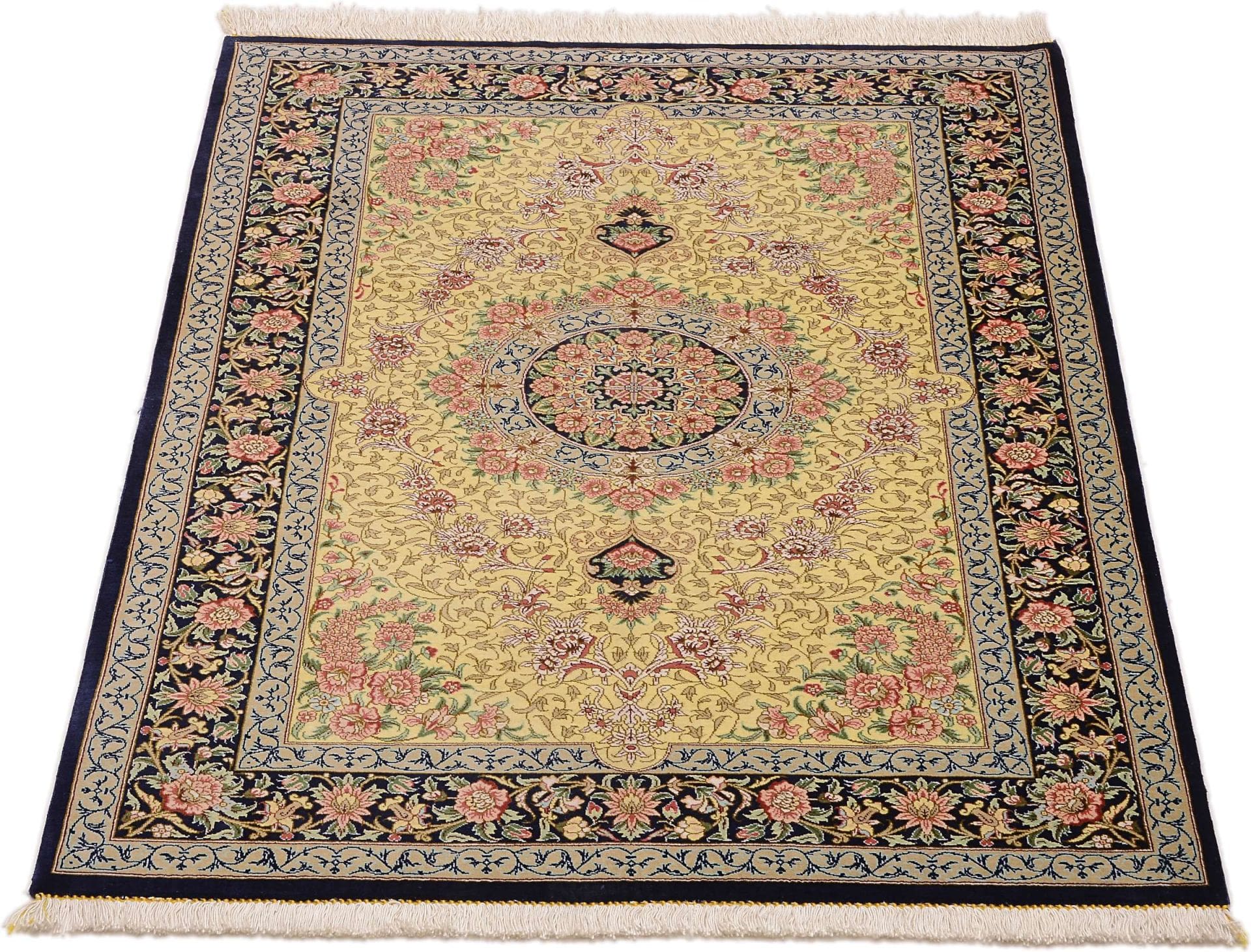 Handgeknüpfter Ghom Perserteppich 83 × 122 cm