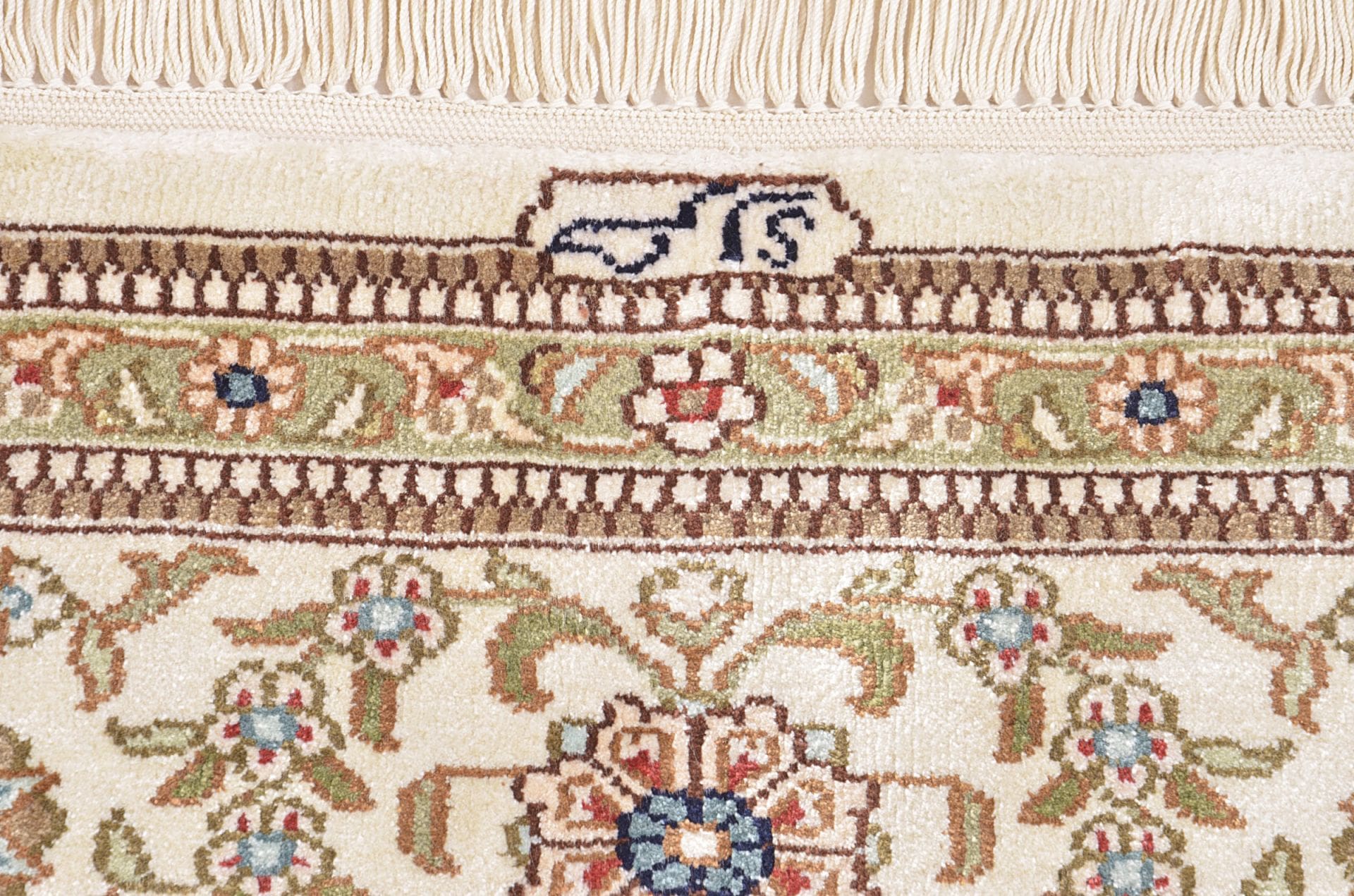 Handgeknüpfter Hereke Teppich, 128 × 188 cm, Wolle & Seide