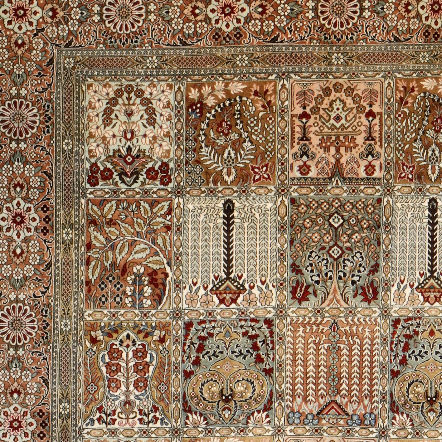 Handgeknüpfter Ghom Teppich, 155 × 241 cm, Seide