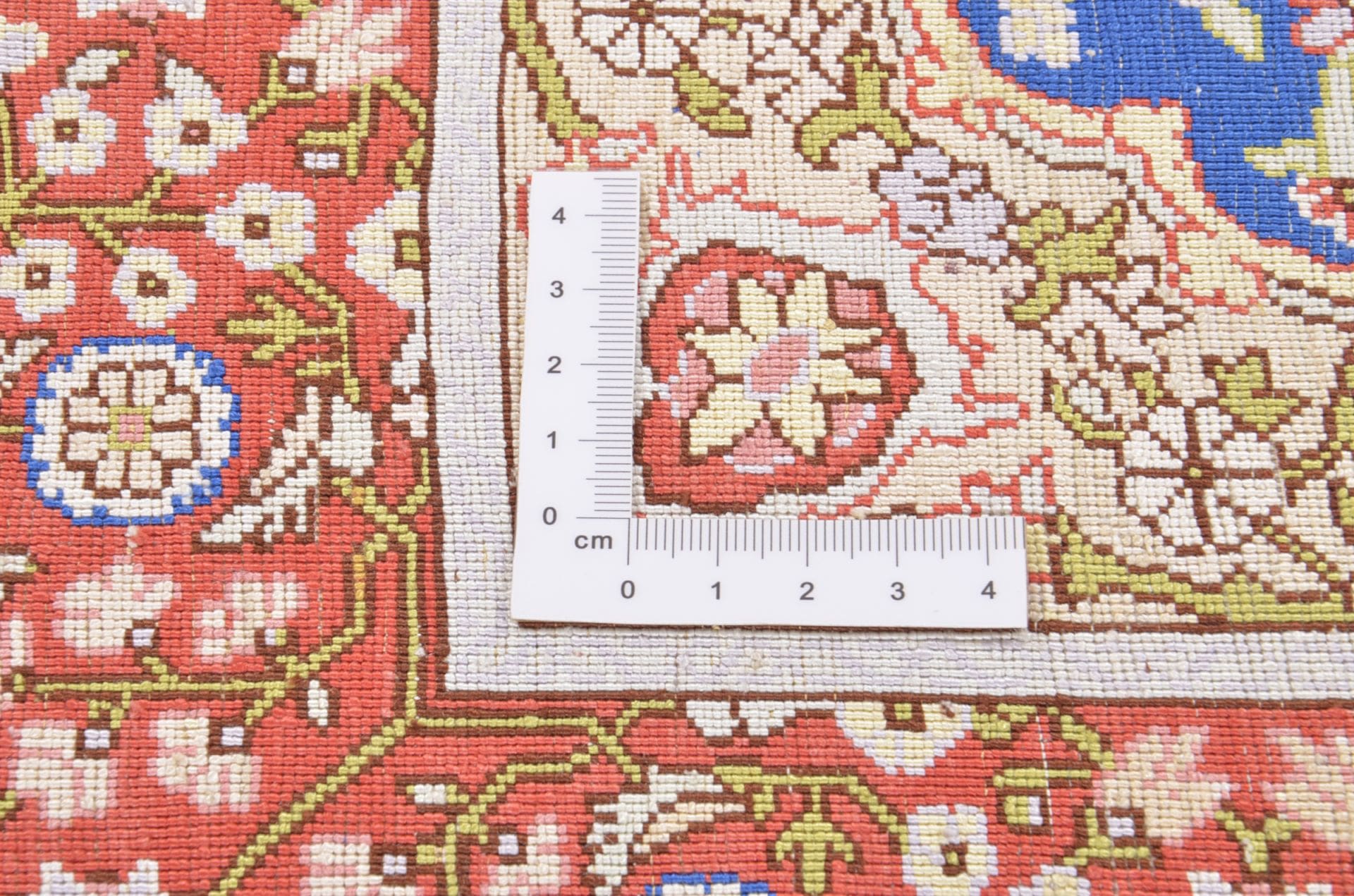 Hereke Orientteppich 50 × 69 cm aus Seide, handgeknüpft
