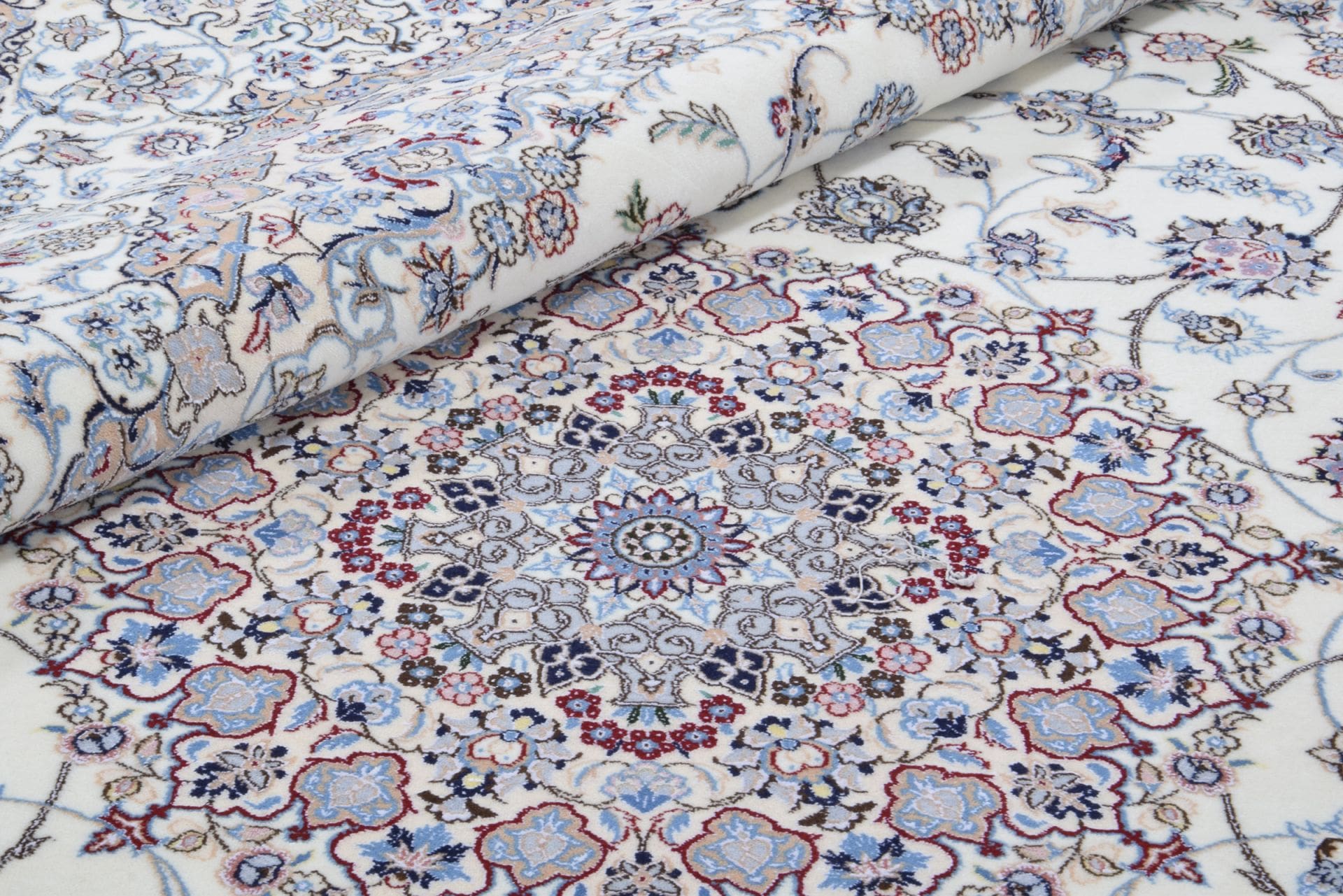 Nain Perserteppich aus Iran, 204 × 303 cm