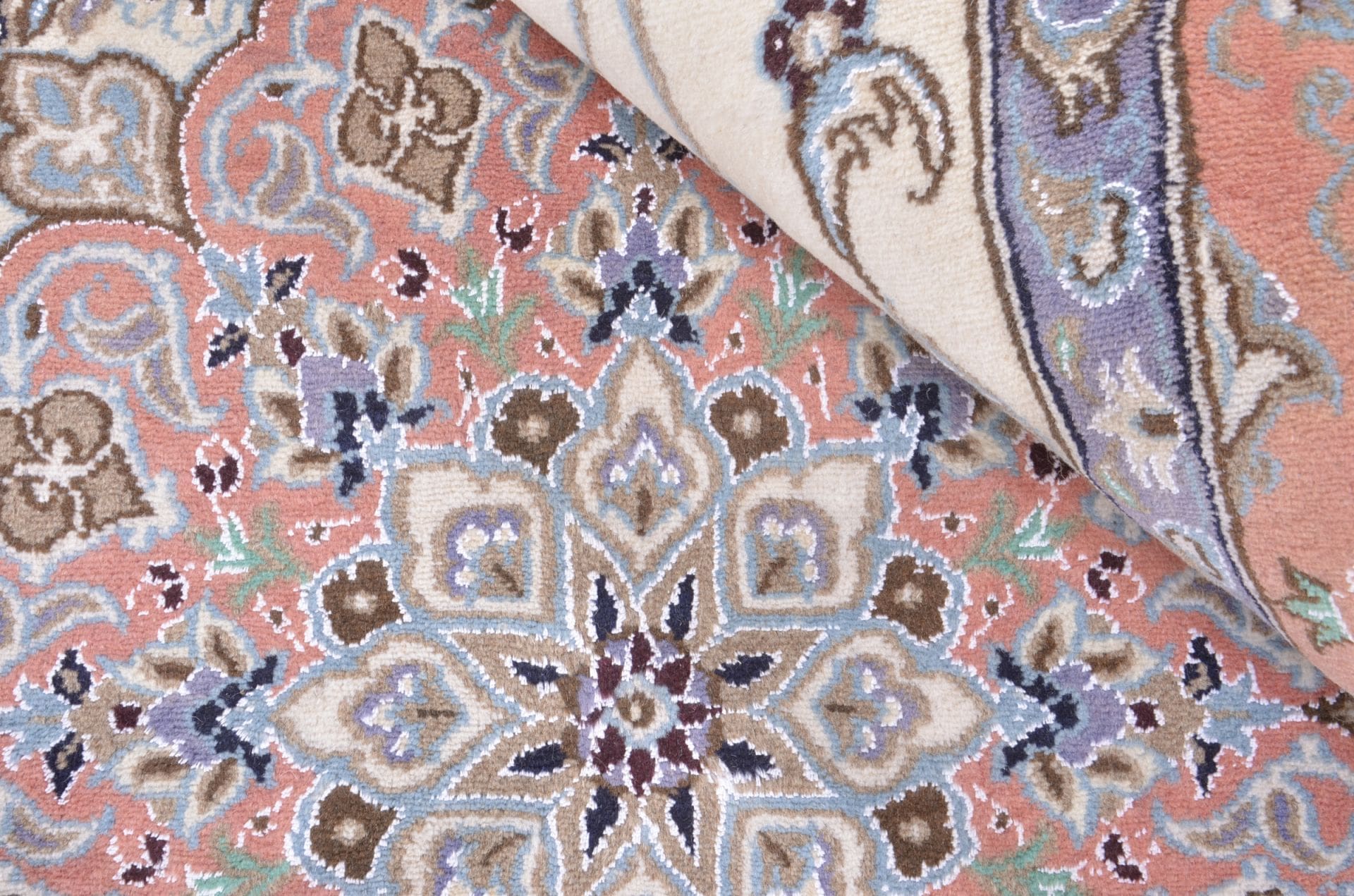 Nain Perserteppich aus Iran, 198 × 307 cm
