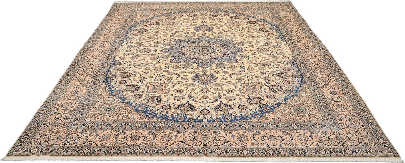 Handgeknüpfter Nain Perserteppich, 324 × 410 cm, Wolle & Seide