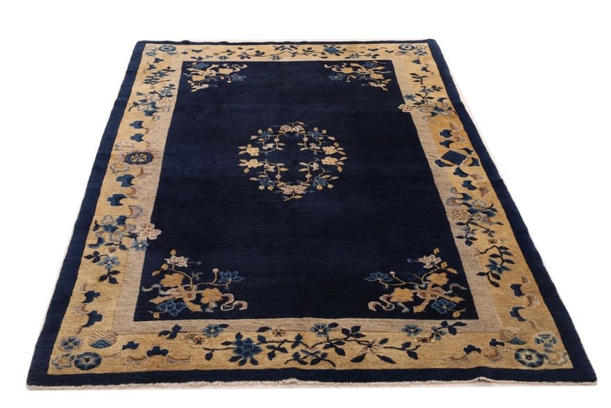 orientteppich-china-242x157-cm-wolle-seide-klassisch-handgeknupft-1 Antiker Teppich aus China, 240 × 156 cm