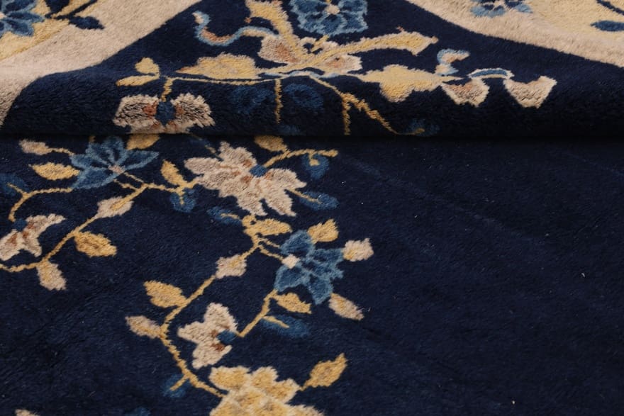 orientteppich-china-242x157-cm-wolle-seide-klassisch-handgeknupft-6 Antiker Teppich aus China, 240 × 156 cm