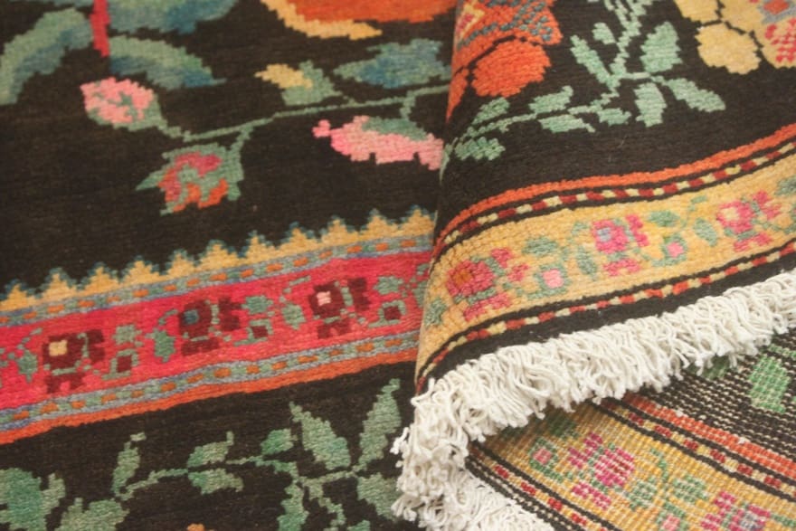 Antiker Baluch Orientteppich aus Russland, 245 × 142 cm