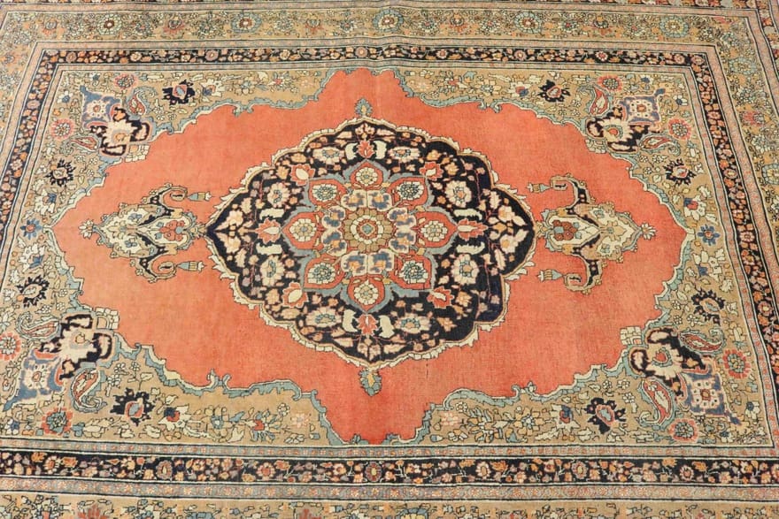 hajjalili-antik-orientteppich-208x143-cm-handgeknupft-blutenmuster-1 Antiker Perserteppich, 206 × 142 cm, Wolle