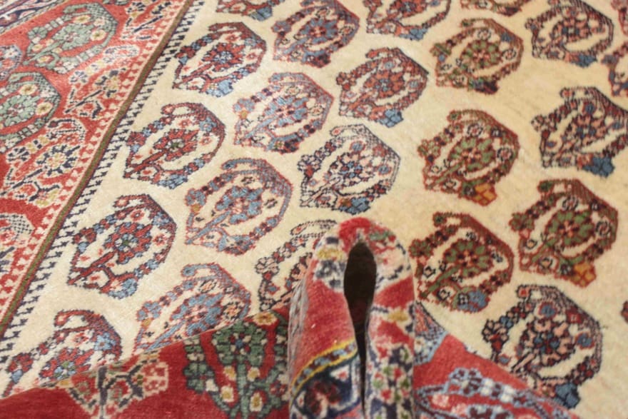 Antiker Perserteppich aus Iran, 247 × 149 cm