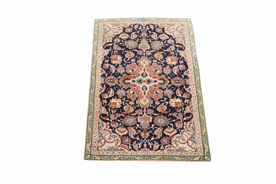 Isfahan Perserteppich aus Iran, 112 × 68 cm