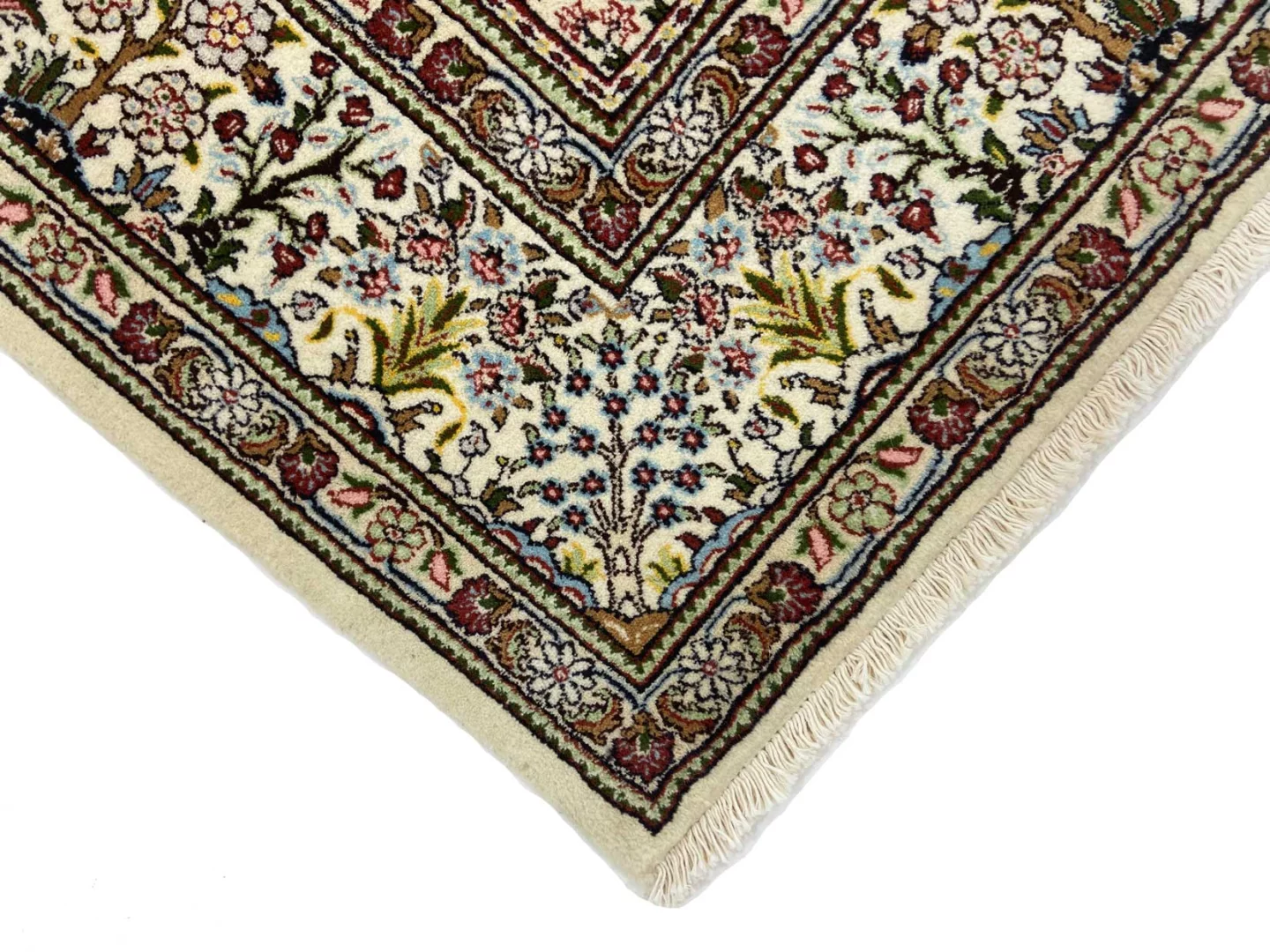 moud-teppich-202-x-205-cm-medaillon-design-360000-knoten-handgeknupft-3 Moud Perserteppich 202 × 205 cm aus Wolle & Seide, handgeknüpft