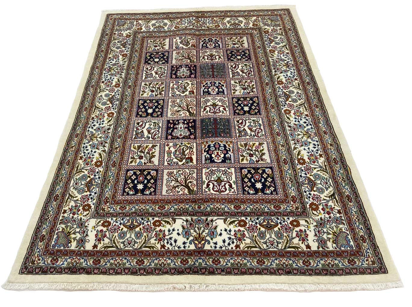 Moud Perserteppich aus Iran, 236 × 169 cm