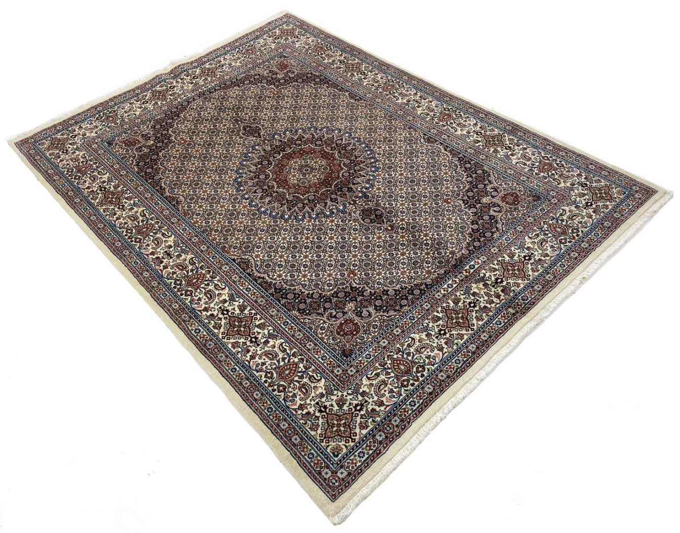 Handgeknüpfter Moud Perserteppich 243 × 181 cm