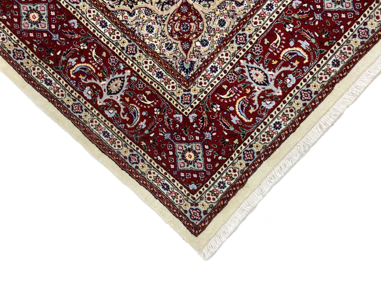 Moud Perserteppich 245 × 182 cm aus Wolle & Seide, handgeknüpft