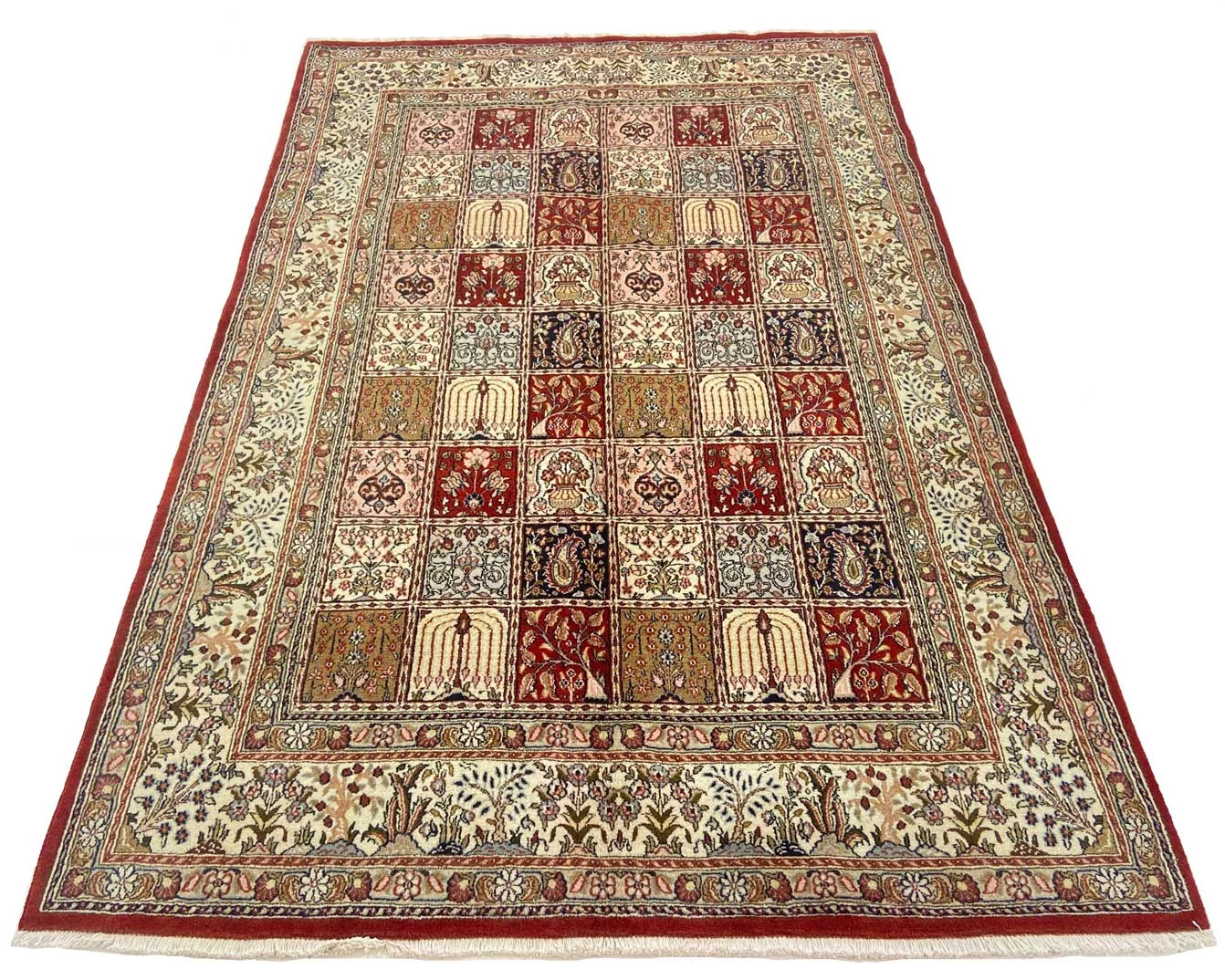 orientteppich-moud-260-x-169-cm-herati-muster-360000-knoten-handgeknupft-1 Handgeknüpfter Moud Herati Perserteppich, 260 × 169 cm, Wolle & Seide